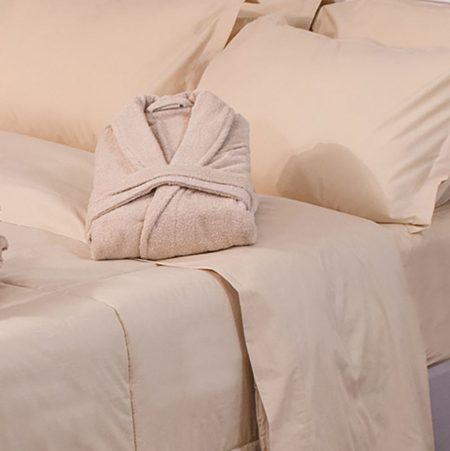 Bata beige